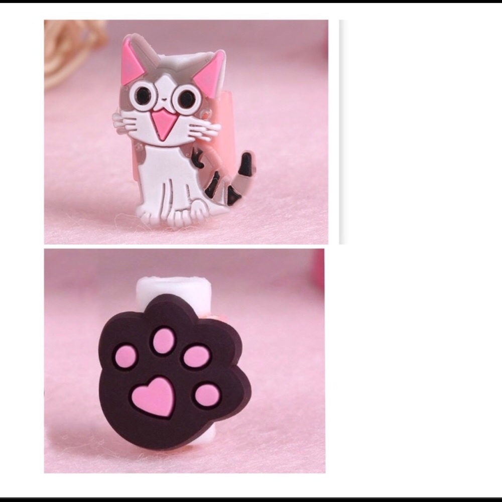 Cat and Paw Cable Protector